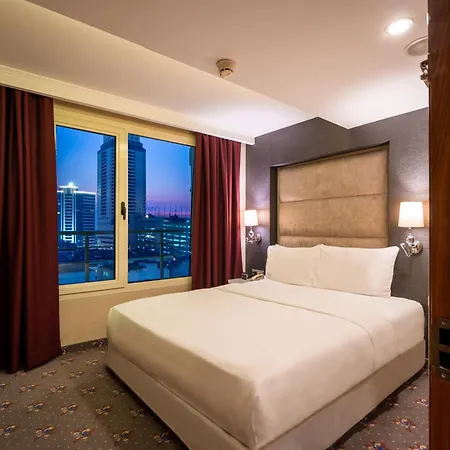 Doubletree By Hilton - Alsancak 4*