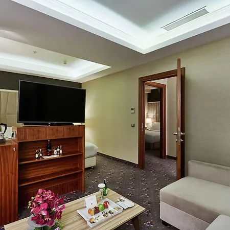 Doubletree By Hilton - Alsancak 4*