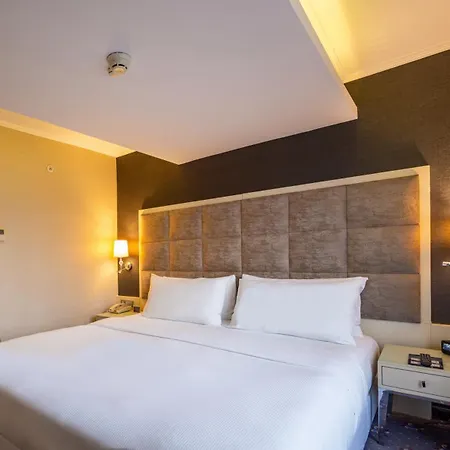 Doubletree By Hilton - Alsancak איזמיר