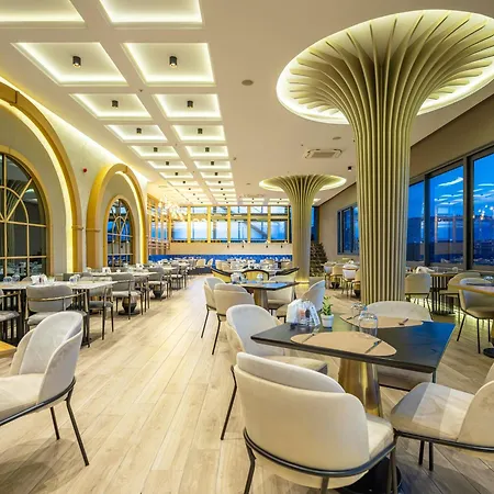 Doubletree By Hilton - Alsancak 4*