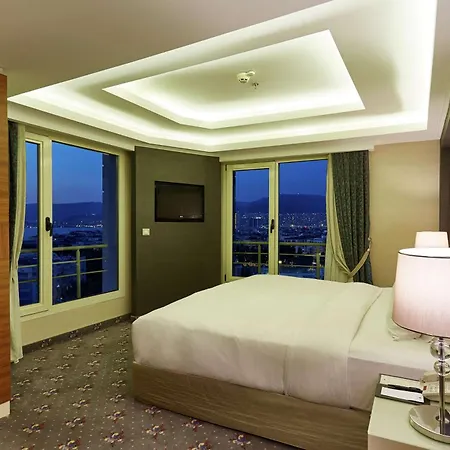 Doubletree By Hilton - Alsancak 4*