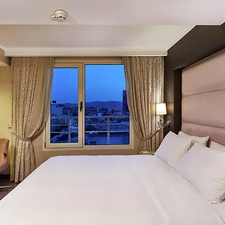 Doubletree By Hilton - Alsancak 4*