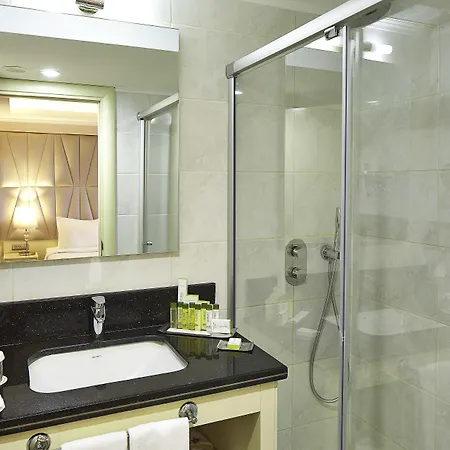 Doubletree By Hilton - Alsancak 이즈미르