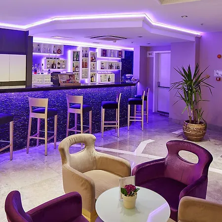 Doubletree By Hilton - Alsancak