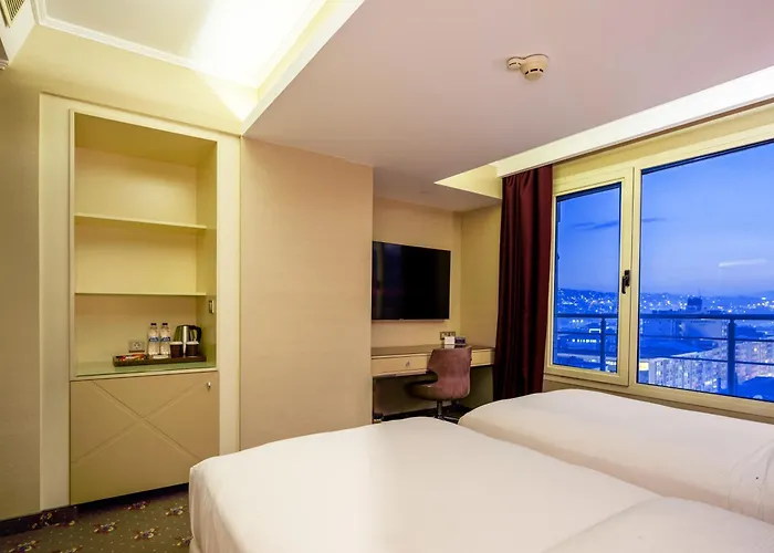 מלון Doubletree By Hilton - Alsancak איזמיר