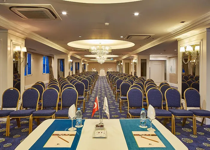 Doubletree By Hilton - Alsancak Esmirna
