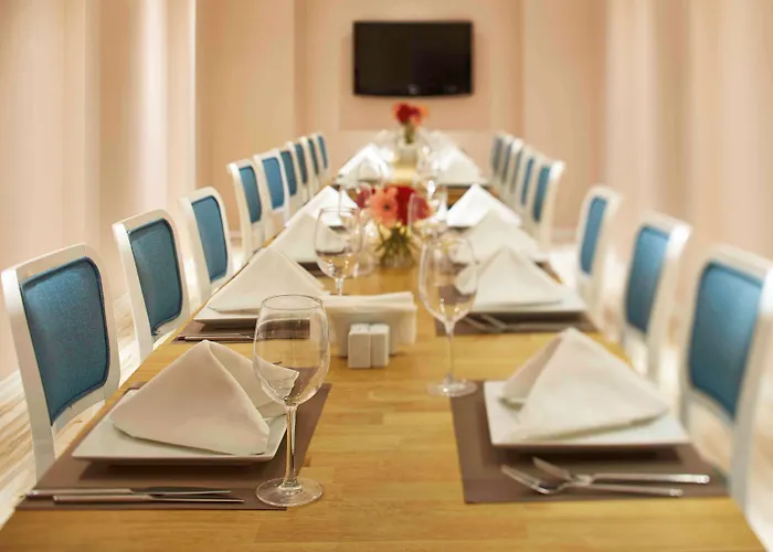 Doubletree By Hilton - Alsancak 4*