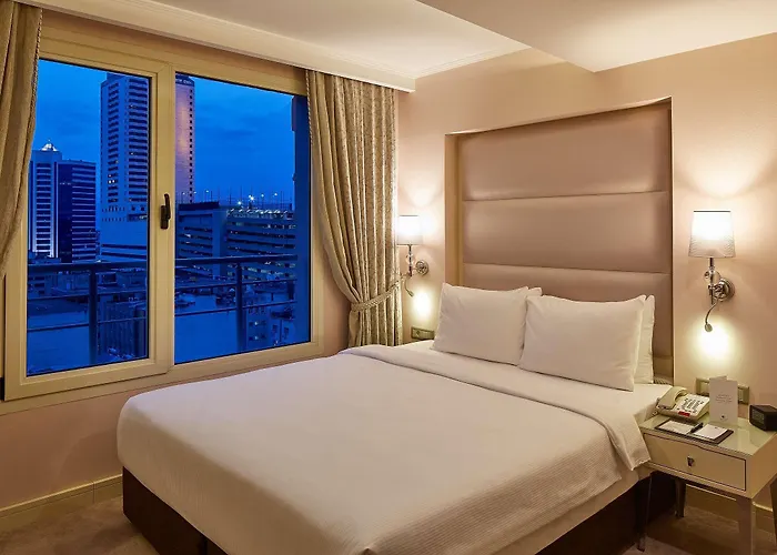 מלון Doubletree By Hilton - Alsancak איזמיר