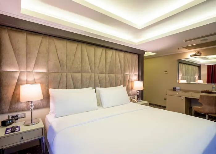 Otel Doubletree By Hilton - Alsancak